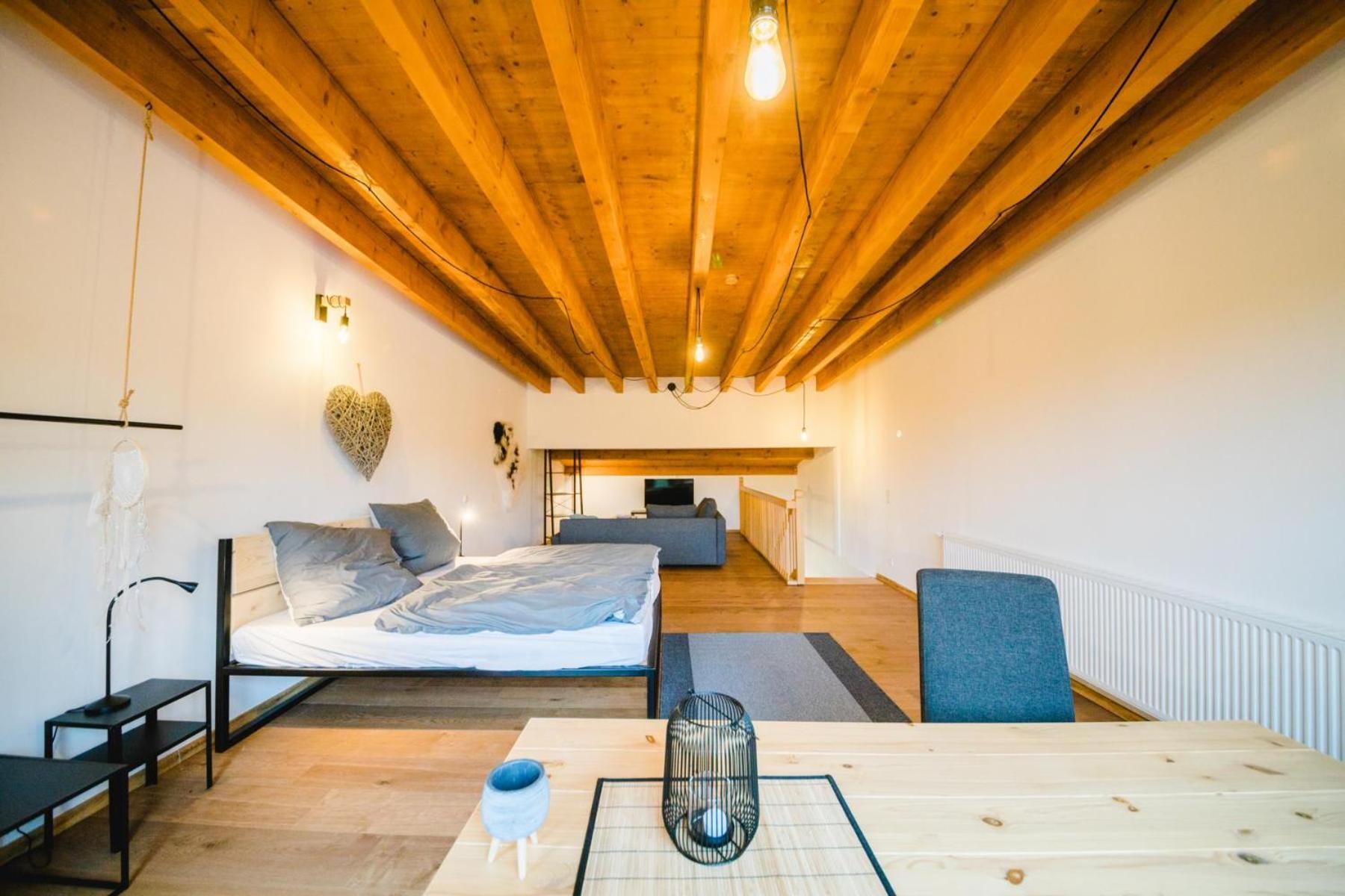 Achalm Hof Apartamento Reutlingen Exterior foto