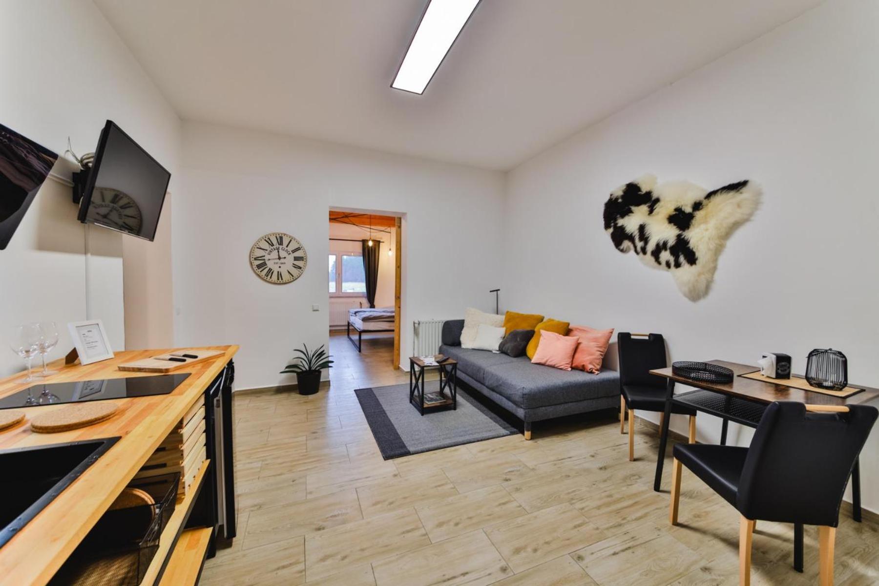 Achalm Hof Apartamento Reutlingen Exterior foto